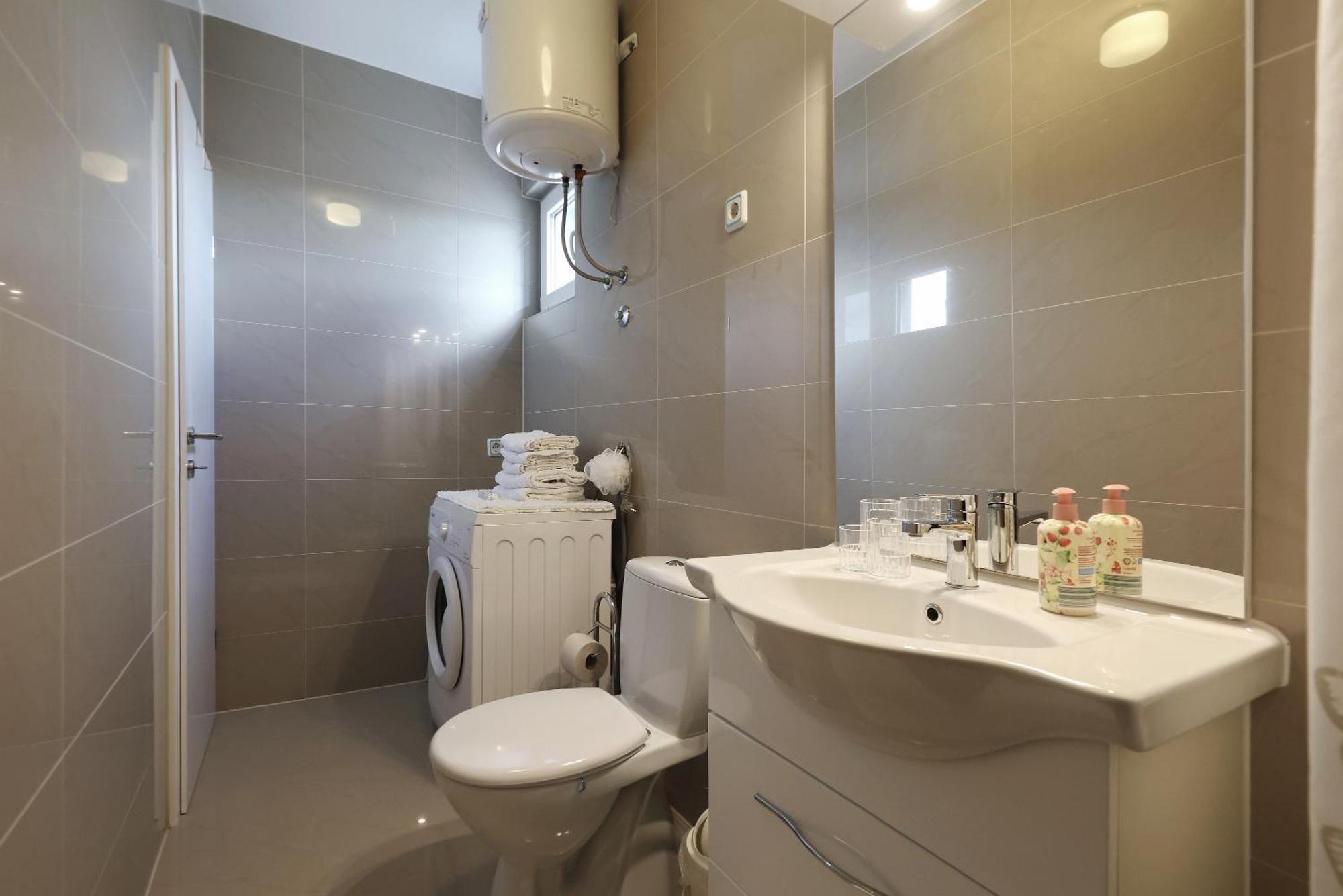 Apartments Rosini, 300M From The Beach With Shared Tavern And Bikes, Nin Kültér fotó